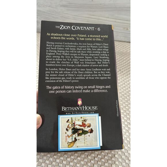 Warsaw  Requiem:  The Zion Covenant : Book 6  By Bodie Thoene 2000 - Picture 4 of 4